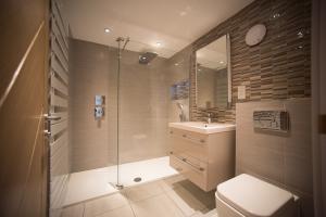 MBConstructionDec2015-26